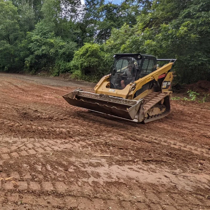 Home Grading (Grading & Earth Moving)